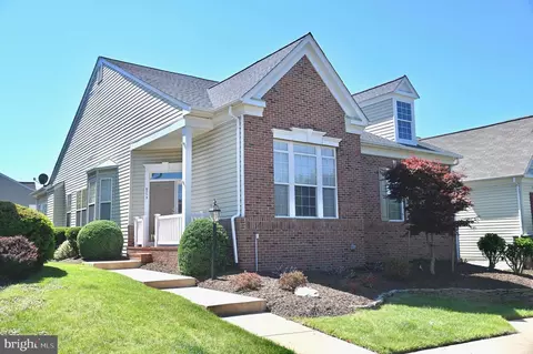9712 Seafield Pl, Bristow, VA 20136