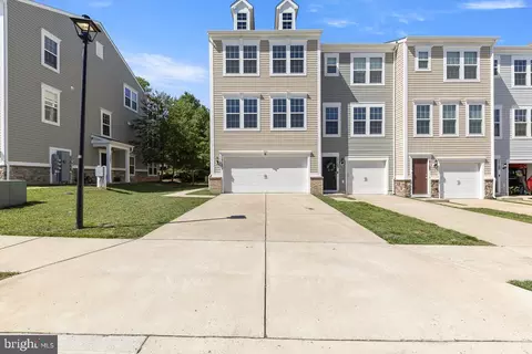 17101 Gibson Mill Rd #6, Dumfries, VA 22026