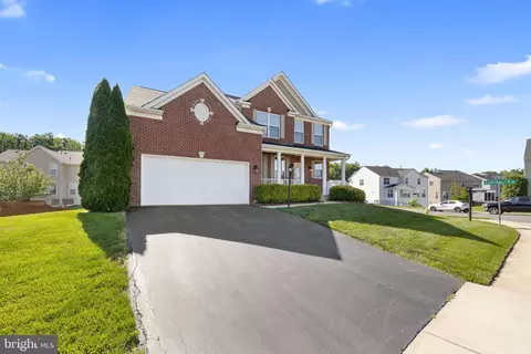 7451 Pensacola Pl, Gainesville, VA 20155