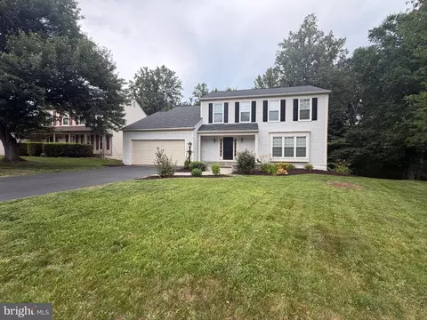 2784 Sugar Pine Ct, Woodbridge, VA 22192