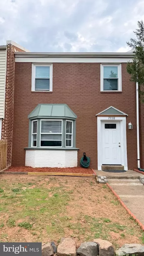 7938 Sharpsburg Ct, Manassas, VA 20109