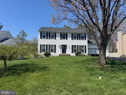 3500 Powells Crossing Ct, Woodbridge, VA 22193