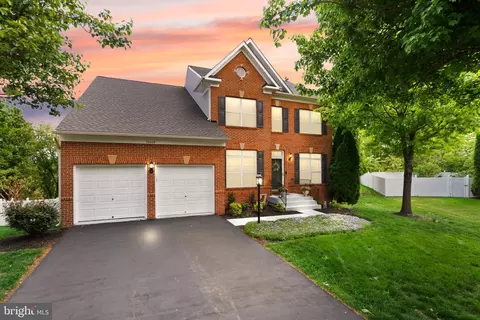 16609 Badger Ct, Dumfries, VA 22026