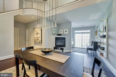 Dining - 13520 Norwick Pl, Gainesville, VA 20155 photo 2 of 4