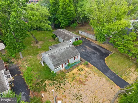 17423 17419 Wilson St, Dumfries, VA 22026