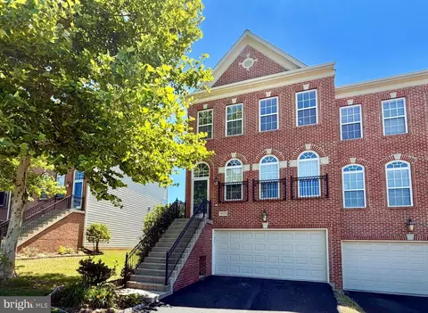 16325 Flotsam Ln, Woodbridge, VA 22191