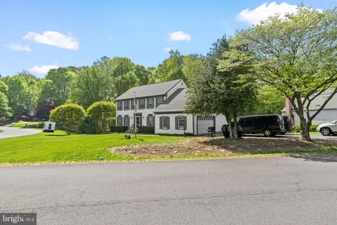 13440 Christopher Pl, Woodbridge, VA 22192