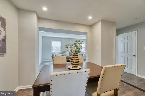 Dining - 12488 Skipper Cir, Woodbridge, VA 22192 photo 3 of 3