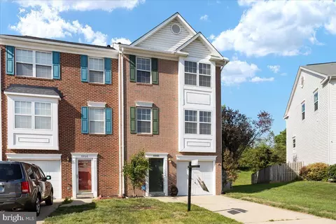 Exterior - 8448 Tackhouse Loop, Gainesville, VA 20155 photo 10 of 11