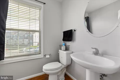 Entry Way - 8448 Tackhouse Loop, Gainesville, VA 20155 photo 4 of 4