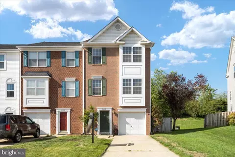 8448 Tackhouse Loop, Gainesville, VA 20155