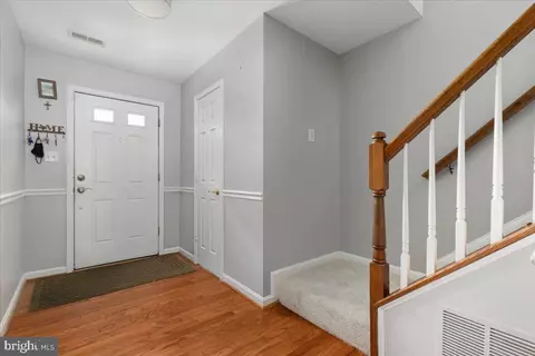 Entry Way - 8448 Tackhouse Loop, Gainesville, VA 20155 photo 1 of 4