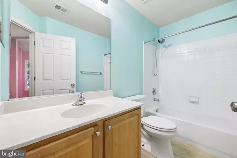 Bath - 12302 Darton Woods Loop, Bristow, VA 20136 photo 3 of 3