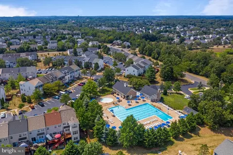 View/Area - 12302 Darton Woods Loop, Bristow, VA 20136 photo 7 of 22