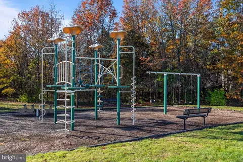 View/Area - 12302 Darton Woods Loop, Bristow, VA 20136 photo 12 of 22