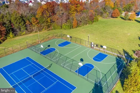 View/Area - 12302 Darton Woods Loop, Bristow, VA 20136 photo 10 of 22
