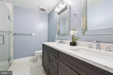 Bath - 12302 Darton Woods Loop, Bristow, VA 20136 photo 1 of 3