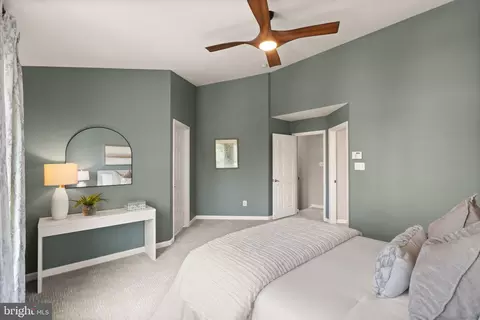 Bedroom - 7015 Trek Way, Gainesville, VA 20155 photo 3 of 6