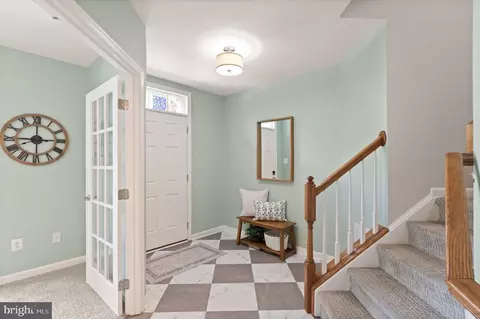 Entry Way - 7015 Trek Way, Gainesville, VA 20155 photo 6 of 9