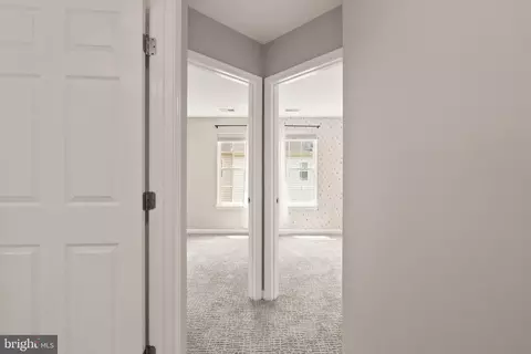 Entry Way - 7015 Trek Way, Gainesville, VA 20155 photo 3 of 9