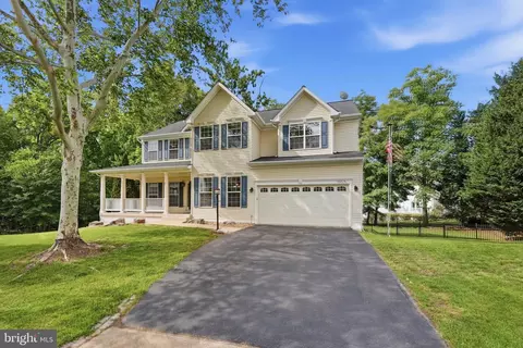 10376 Plum Tree Ct, Manassas, VA 20110