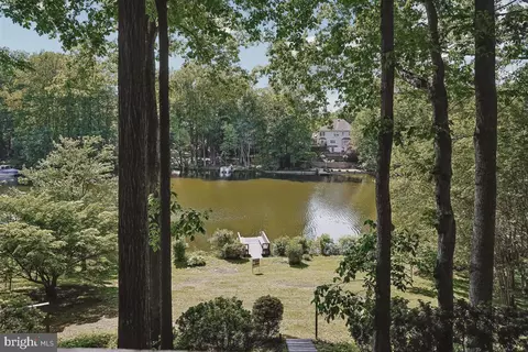 15348 Edgehill Dr, Dumfries, VA 22025 photo 18