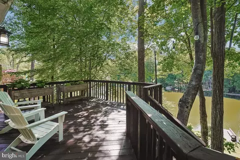 15348 Edgehill Dr, Dumfries, VA 22025 photo 17