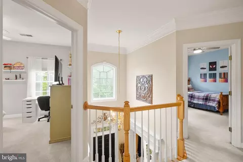 Entry Way - 5634 Lick River Ln, Gainesville, VA 20155 photo 3 of 3