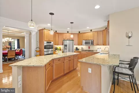 Kitchen - 5634 Lick River Ln, Gainesville, VA 20155 photo 4 of 7
