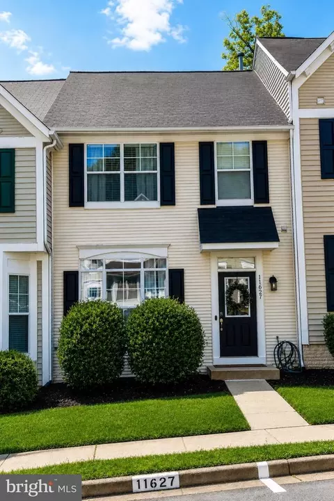 11627 Nellings Pl, Woodbridge, VA 22192