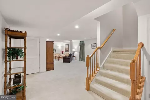 Entry Way - 14193 Clatterbuck Loop, Gainesville, VA 20155 photo 7 of 9