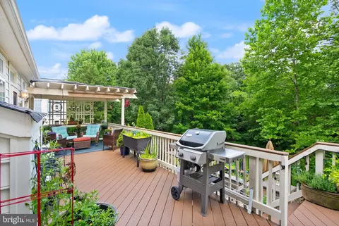 Exterior - 14193 Clatterbuck Loop, Gainesville, VA 20155 photo 6 of 15