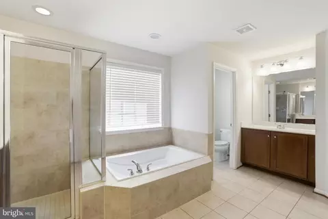 Entry Way - 15208 Santander Dr, Gainesville, VA 20155 photo 4 of 4