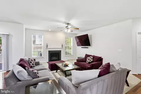 Other - 15208 Santander Dr, Gainesville, VA 20155 photo 2 of 12