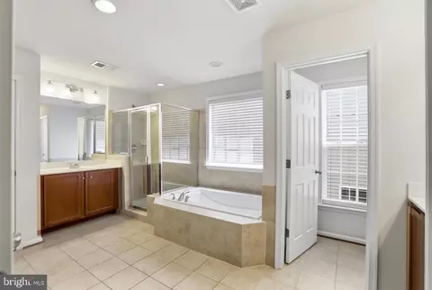 Other - 15208 Santander Dr, Gainesville, VA 20155 photo 8 of 12