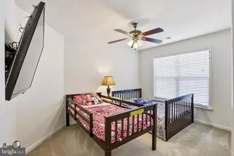 Bedroom - 15208 Santander Dr, Gainesville, VA 20155 photo 3 of 3