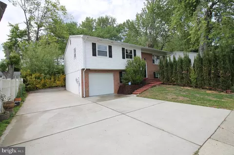 13230 Delaney Rd, Woodbridge, VA 22193