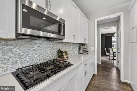 Entry Way - 12160 Aster Rd, Bristow, VA 20136 photo 12 of 28