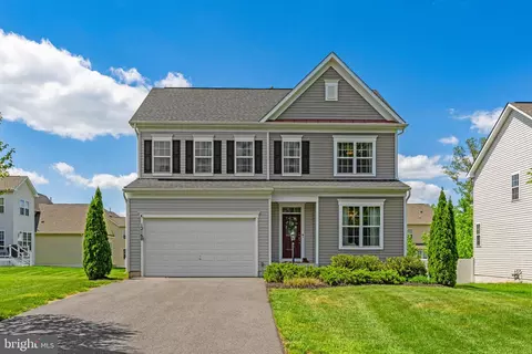 Exterior - 12160 Aster Rd, Bristow, VA 20136 photo 12 of 16