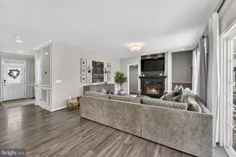 Entry Way - 12160 Aster Rd, Bristow, VA 20136 photo 17 of 28