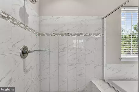 Bath - 12160 Aster Rd, Bristow, VA 20136 photo 3 of 5