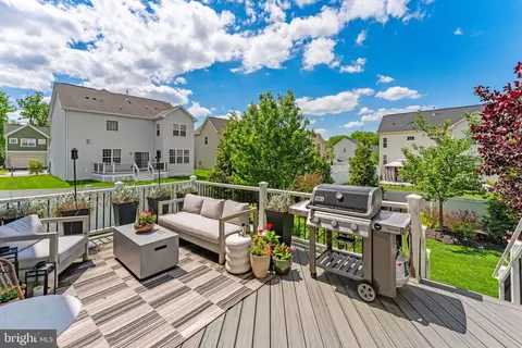 Exterior - 12160 Aster Rd, Bristow, VA 20136 photo 5 of 16