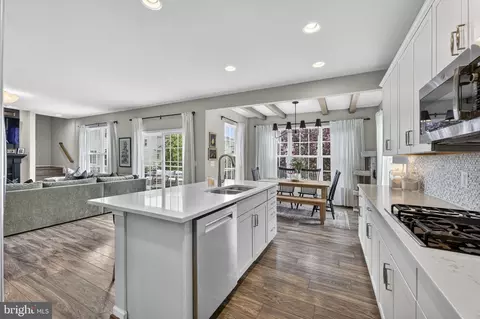 Kitchen - 12160 Aster Rd, Bristow, VA 20136 photo 8 of 8