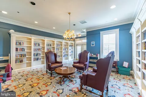 View/Area - 6877 Saddle Run Way, Gainesville, VA 20155 photo 1 of 2