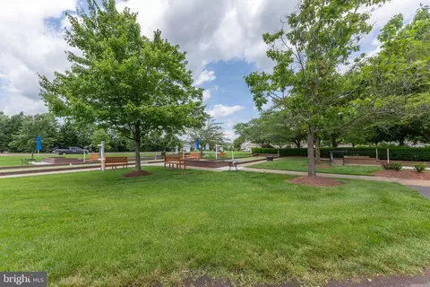 Exterior - 6877 Saddle Run Way, Gainesville, VA 20155 photo 12 of 12