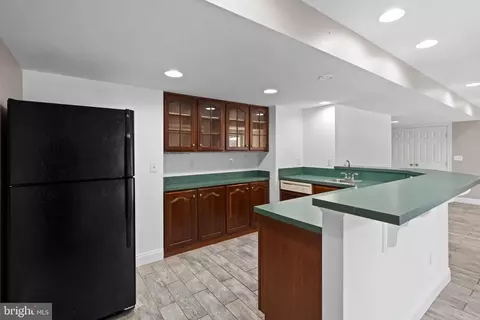 Kitchen - 12923 Champlain Dr, Manassas, VA 20112 photo 15 of 15