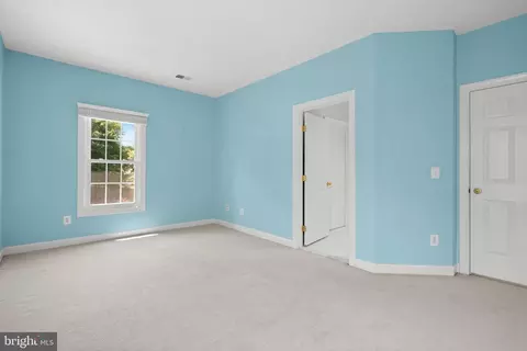 Bedroom - 12923 Champlain Dr, Manassas, VA 20112 photo 10 of 10