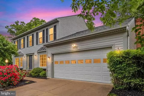 Exterior - 3660 Thomasson Crossing Dr, Triangle, VA 22172 photo 5 of 13