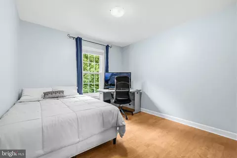 Bedroom - 3660 Thomasson Crossing Dr, Triangle, VA 22172 photo 5 of 10