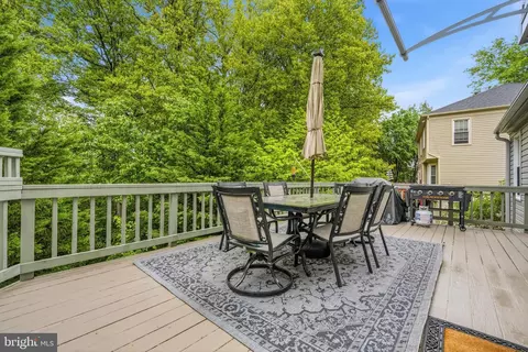 Exterior - 3660 Thomasson Crossing Dr, Triangle, VA 22172 photo 6 of 13
